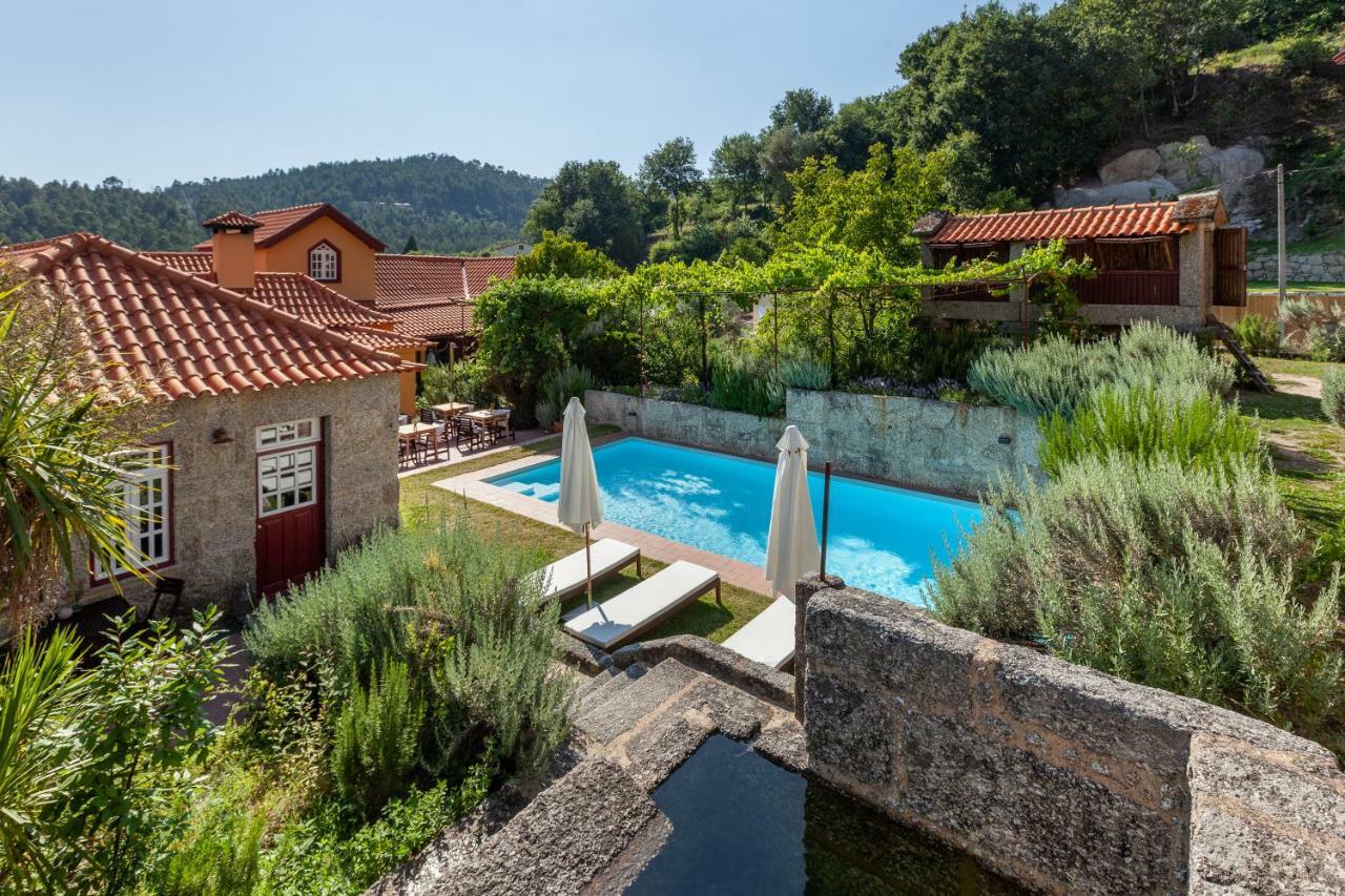 Casa Do Eido - Sustainable Living & Nature Experiences Герес Екстериор снимка